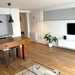 Apartment Spacious Industrial Style, London